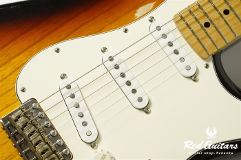 Model S. Plain #291 Medium Aged - 3 Tone Sunburst